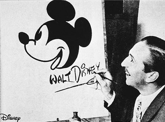 Walt Disney   